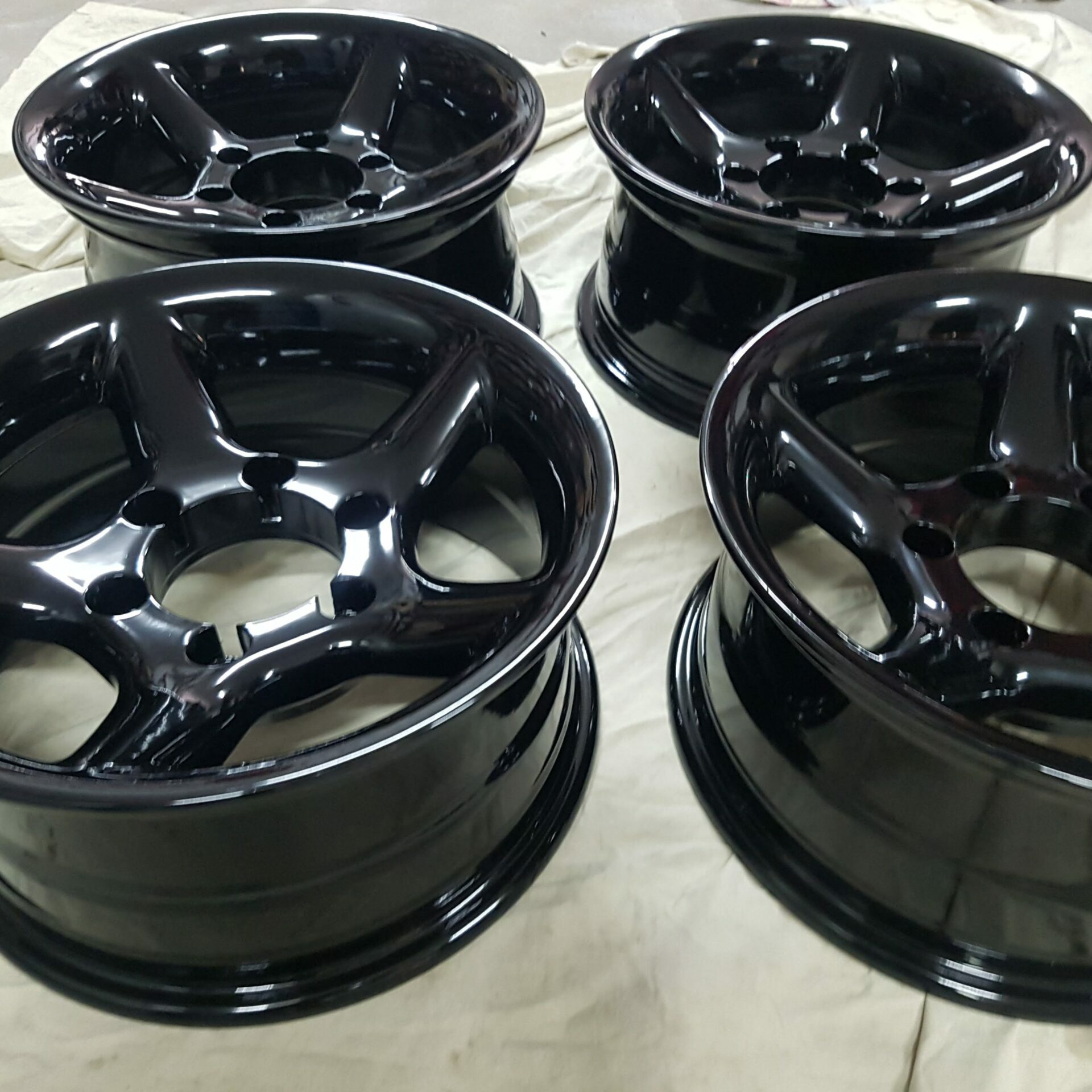wheels-Hylux-finishs